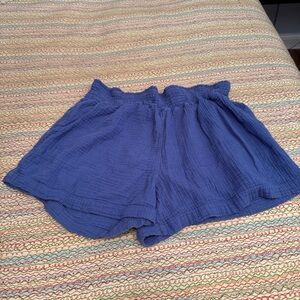 Three Dots Blue Crepe Material Pull on Elastic Waist Shorts with pockets XL
